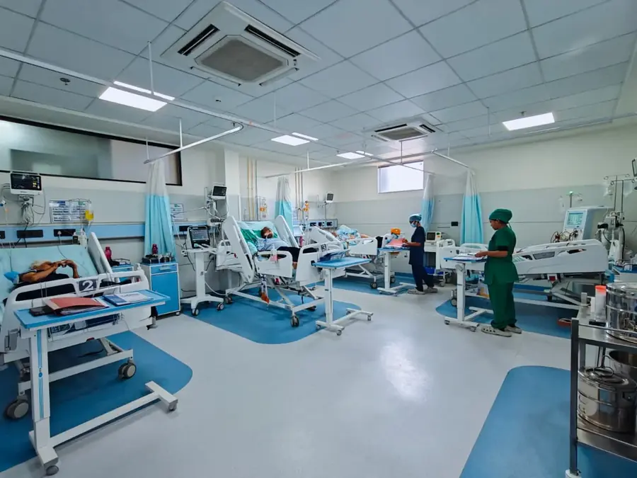 12-bed ICU at Pluto Hospital